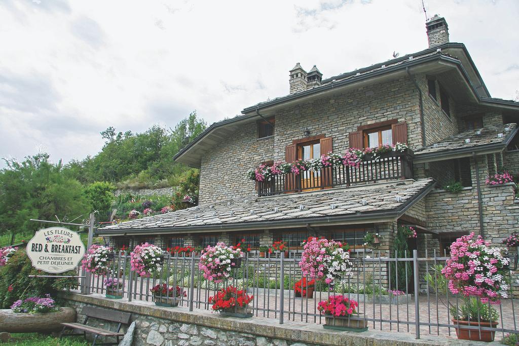 B&B Les Fleurs Gignod Exterior photo